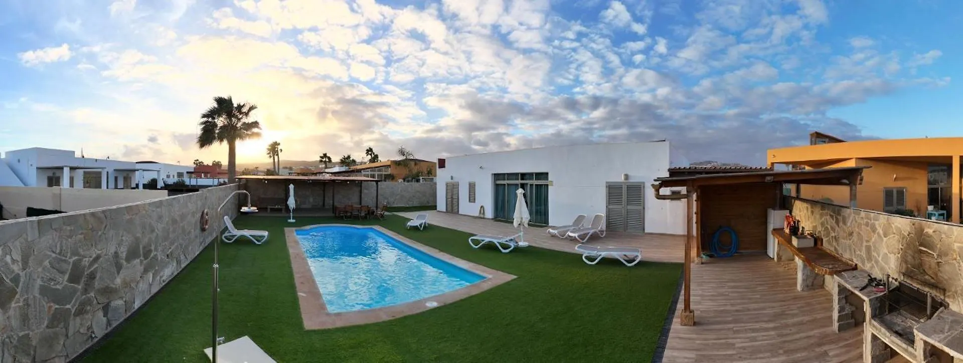 Villa & Golf & Heated Saltwater Pool & Leisure & Wifi Caleta De Fuste